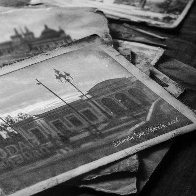 Un verano para mirar juntos, sobre la muestra colectiva Veranos de Nuestra Niñez en el Centro Cultural Estación San Martín, Febrero 2026